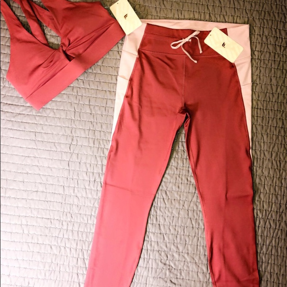 NWT Fabletics 2 PC Set